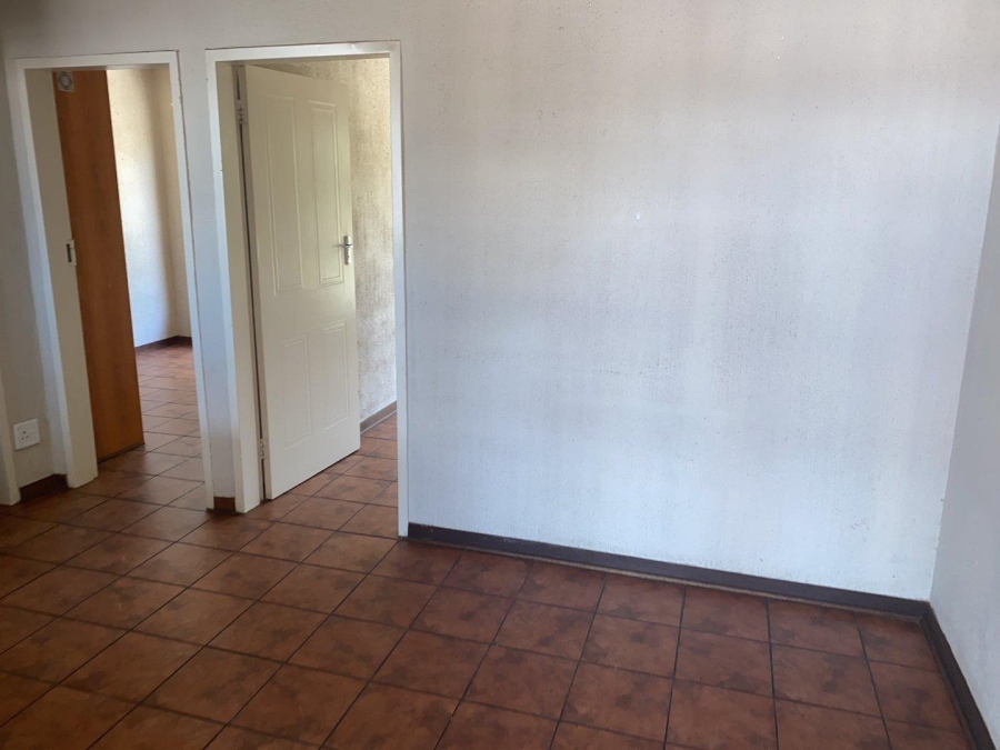 To Let 2 Bedroom Property for Rent in Die Bult North West